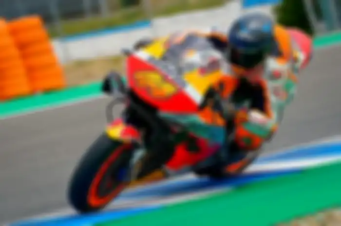 Pembalap Repsol Honda, Pol Espargaro bisa tersenyum usai tes MotoGP Jerez 2021.
