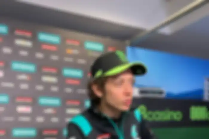 Pembalap tim Petronas Yamaha SRT, Valentino Rossi buka suara atas insiden yang terjadi antara Marc Marquez vs Maverick Vinales di MotoGP Italia 2021.
