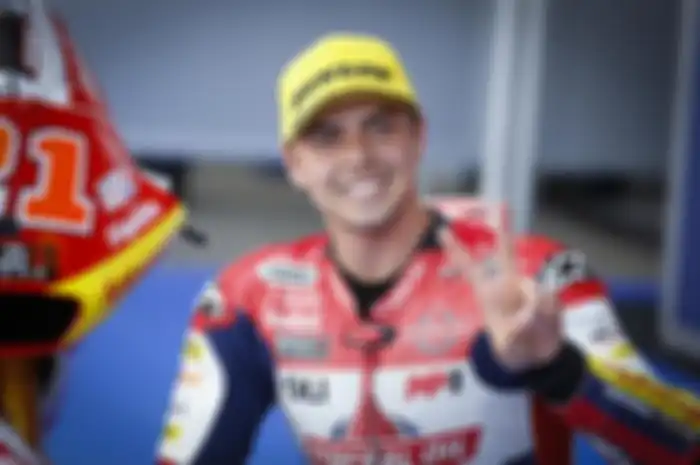 Pembalap Moto2 dari 'Tim Indonesia' yaitu Federal Oil Gresini Moto2 Fabio Di Giannantoni sesumbar incar titel juara dunia Moto2 musim ini
