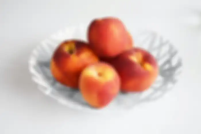 Daging buah peach atau buah persik memiliki kandungan yang sangat baik untuk kesehatan tubuh. Apa saja?