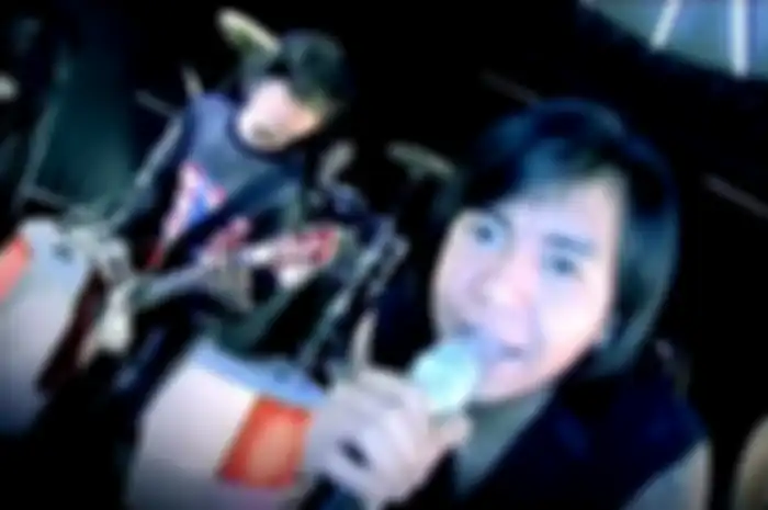 Ari Lasso di Musik Video 'Rahasia Perempuan'