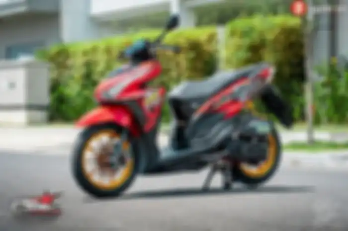 Cakep, modifikasi Honda Vario 150 nyentrik, telan aksesoris ciamik.