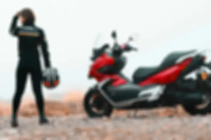 Meluncur motor matic adventure baru, mesin jumbo, mirip Honda ADV150.