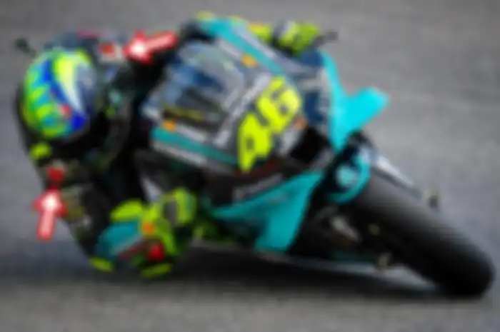 Valentino Rossi pakai wearpack aneh di MotoGP Italia 2021