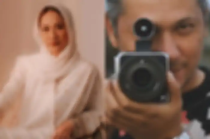 Ikut komentari foto BCL, Gading Marten bikin panas di tengah malam. Netizen ikut berkomentar. 