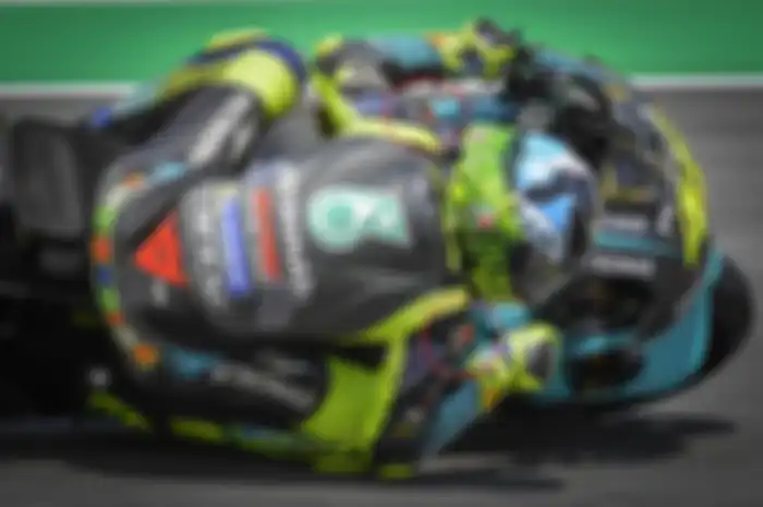 Inilah fungsi barang aneh di wearpack milik pembalap tim Petronas Yamaha SRT, Valentino Rossi saat MotoGP Italia 2021.