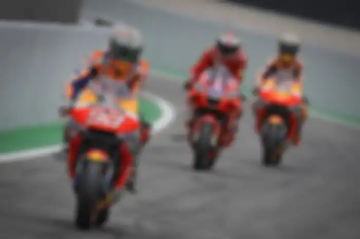 Ini alasan pembalap tim Repsol Honda, Marc Marquez menguntit Jack Miller di sesi kualifikasi Q1 MotoGP Catalunya 2021.