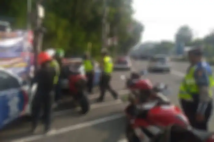 Ilustrasi. Resmi Mulai Tanggal Segini Tilang Uji Emisi Berlaku, Bikers yang Motornya Gak Lulus Akan Didenda