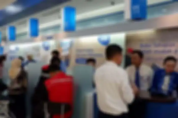 Ilustrasi suasana di Bank BCA