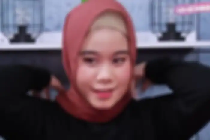 Tutorial pakai pashmina buat pipi chubby