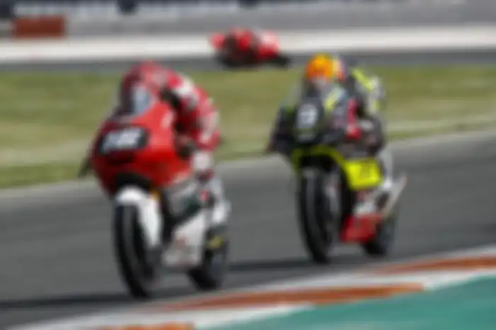 Pembalap Indonesia, Mario Suryo Aji bikin sejarah di kualifikasi CEV Moto3 Catalunya 2021.