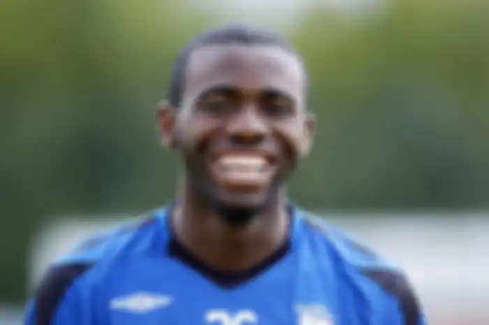 Fabrice Muamba, mantan pesepakbola Bolton Wanderers Inggris, yang pernah 'collapse' di lapangan dan meninggal 78 menit.