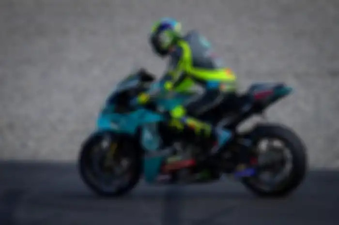 MotoGP Jerman 2021, Valentino Rossi enggak mesti pensiun, tapi harus merelakan motor spek pabrikannya kepada Franco Morbidelli.