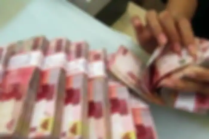 Siap-siap pemerintah segera cairkan bantuan Rp 2,4 juta selama dua bulan nonstop.