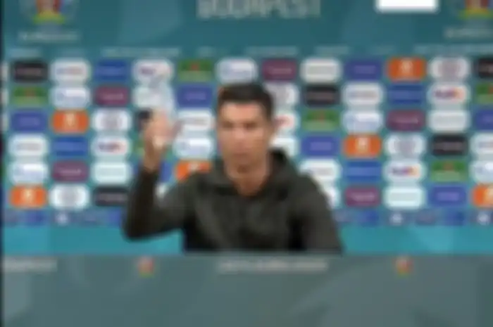 Coca-Cola sempat mau bayar Valentino Rossi untuk membuat tim satelit, tapi malah disingkirkan Christiano Ronaldo.