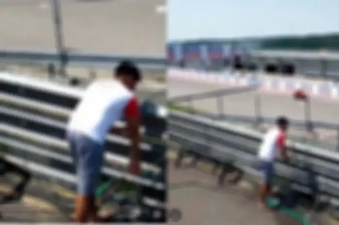 Viral di media sosial video pembalap Indonesia Mario Suryo Aji ambil air wudhu di sirkuit MotoGP Jerman 2021.