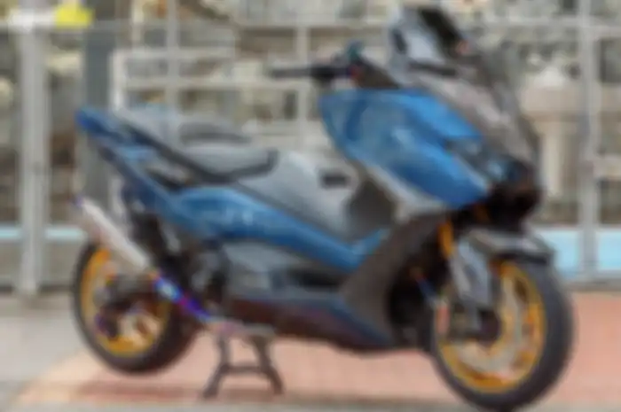 Modifikasi Yamaha TMAX 560 Tech Max super mewah.