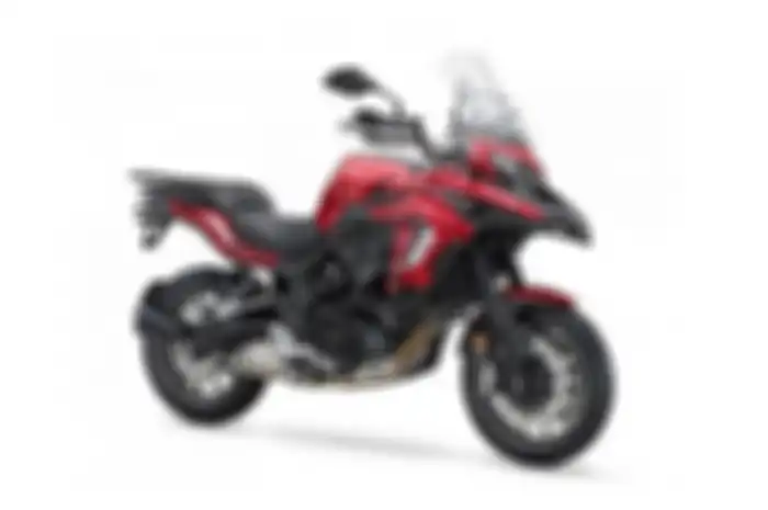 Motor adventure baru desain sangar mesin 500 cc harga di bawah Rp 100 juta, tertarik?