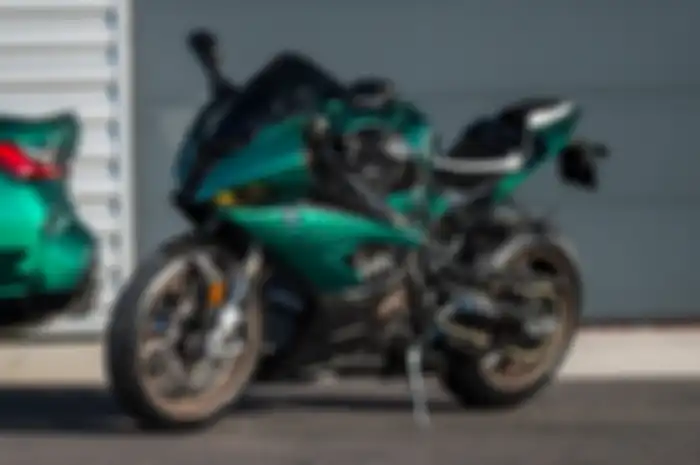 Motor baru BMW Edisi Isle of Man dijual cuma 50 unit, harga bikin melongo.