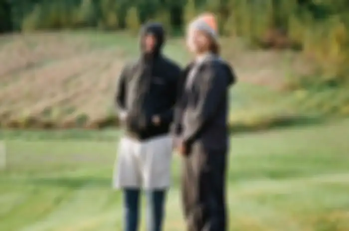 Big Red Machine yang terdiri dari Justin Vernon (Bon Iver) dan Aaron Dessner (The National) 