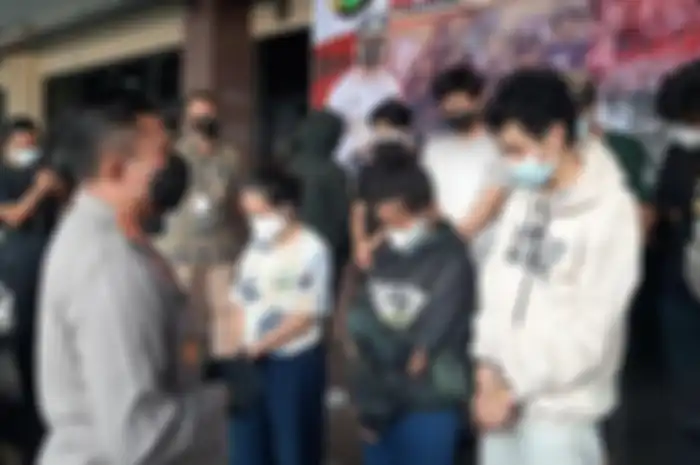 Tampang 3 anggota geng motor pengeroyok polisi saat balap liar di Cilandak.
