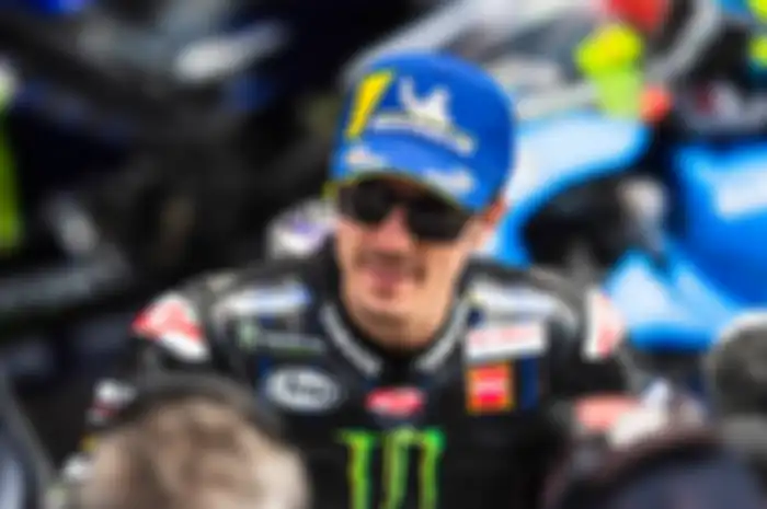 Pembalap MotoGP Maverick Vinales ternyata bukan yang pertama putus kontrak tengah jalan dengan tim MotoGP, sudah banyak