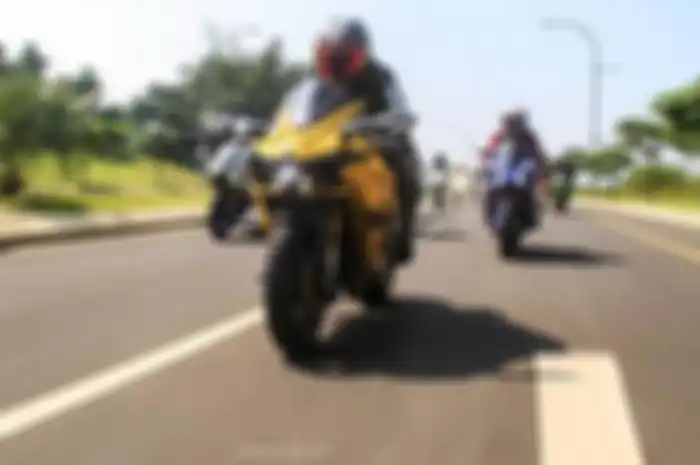 Viral Sultan Bagi-bagi Uang Saat PPKM Darurat Naik Kawasaki Ninja H2, Biaya Modif Motornya Bikin Merinding