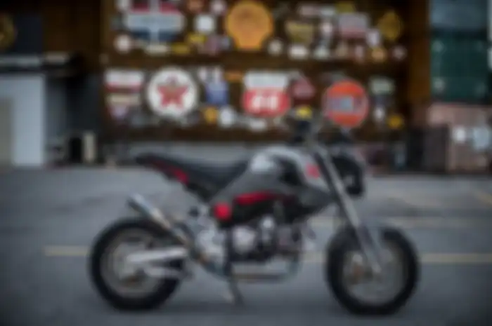 Modifikasi Honda MSX 125 mesin naik jadi 181 cc plus bertabur aksesoris mewah.