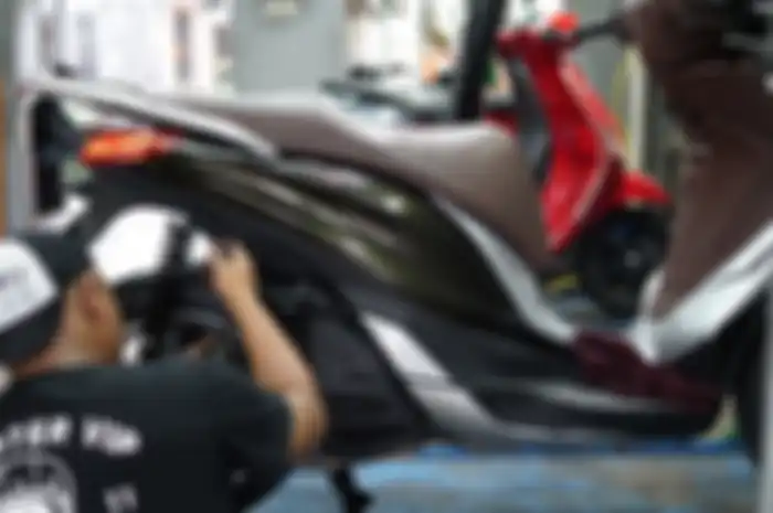 Sembilan langkah mudah untuk merawat motor Vespa kesayangan ala Scooter VIP saat diberlakukannya PPKM Darurat.