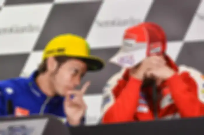 Buka-bukaan, mantan pembalap MotoGP, Andrea Dovizioso menunggu keputusan dari Valentino Rossi, maksudnya apa?