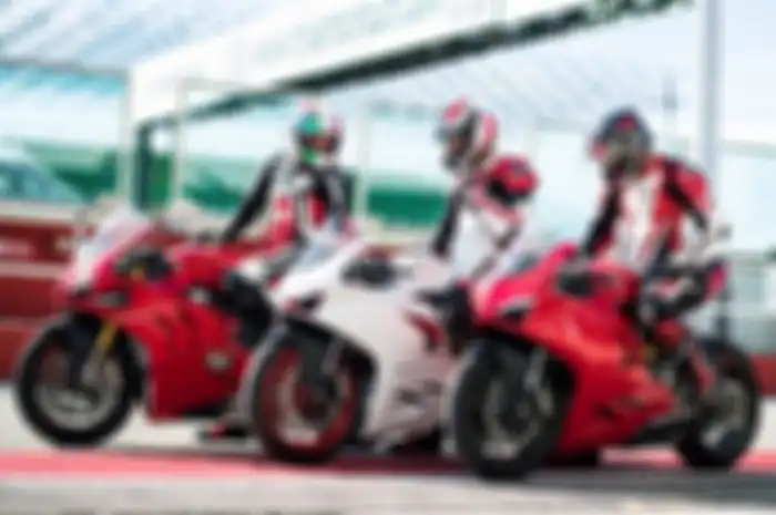 Ducati Panigale V4 dan V2 laris di tahun 2021