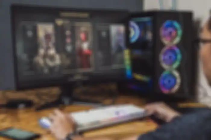 Ilustrasi bermain game di PC