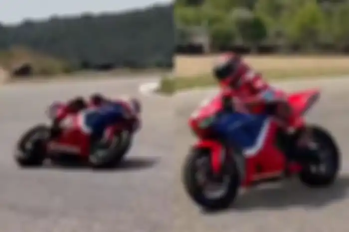 Marc Marquez terciduk latihan naik motor Honda CBR600RR