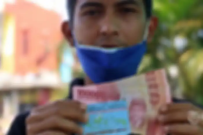 Bawa Fotocopy KTP dan KK, Bantuan Rp 600 Ribu Bisa Diambil di Kantor Pos Tanpa Potongan