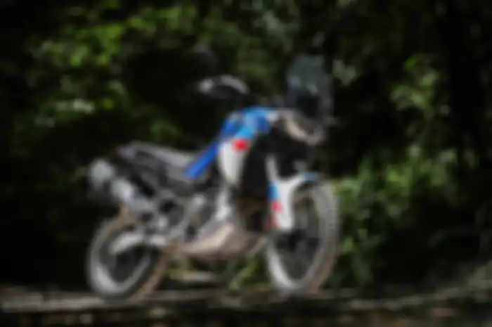 Motor adventure baru Aprilia Tuareg 660 meluncur. 