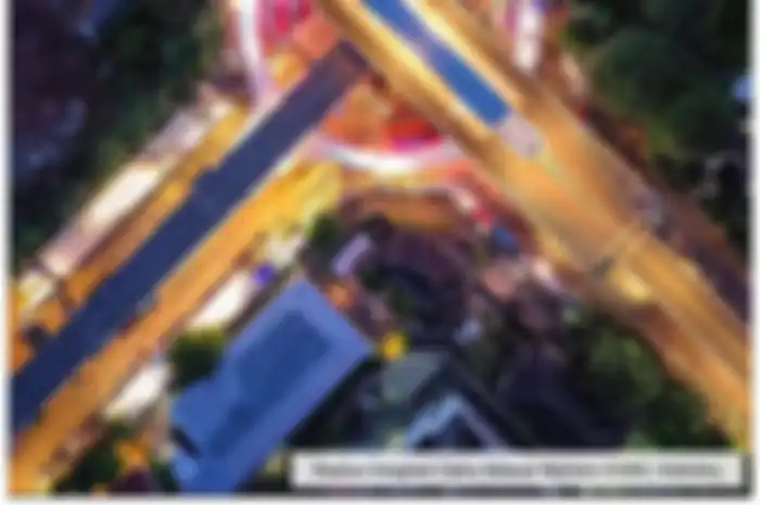 Foto skybridge halte TransJakarta Centrale Stichting Wederopbouw (CSW) yang menghubungkan dengan stasiun MRT ASEAN. 