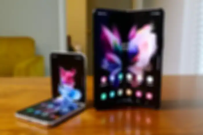 Ilustrasi harga HP second Samsung Galaxy Z Flip 3 5G di bulan Februari 2022 sudah Rp 5 jutaan.
