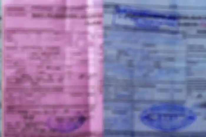 Ilustrasi slip merah dan slip biru pada surat tilang
