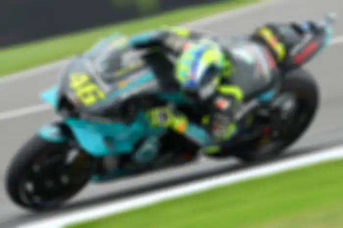Valentino Rossi mentok di torehan 199 kali podium di kelas premier. Gagal tambah angka podium gara-gara performa ambyar di MotoGP Inggris 2021, Minggu (29/8/2021)