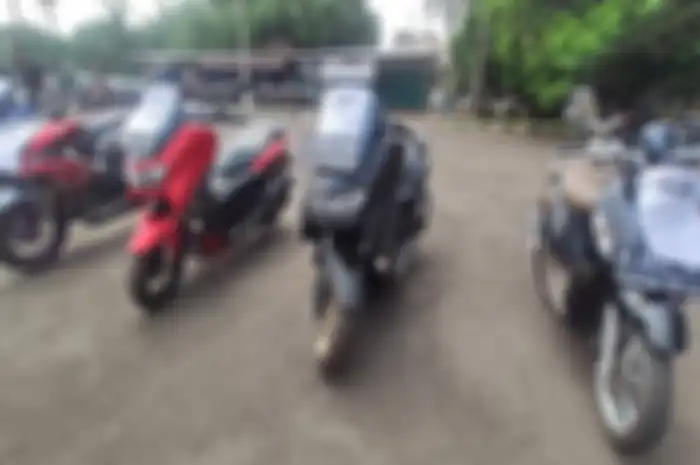 Ilustrasi lelang motor di Balai Lelang Universal