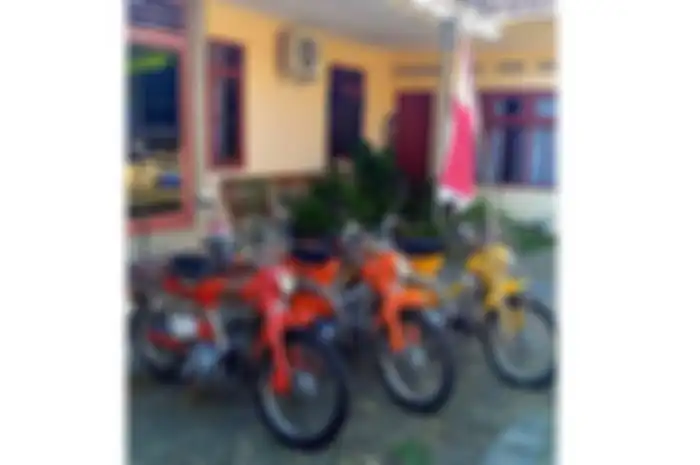 Profil Singgah Sekejap ahli motor lawas, koleksi motornya ngeri bro.