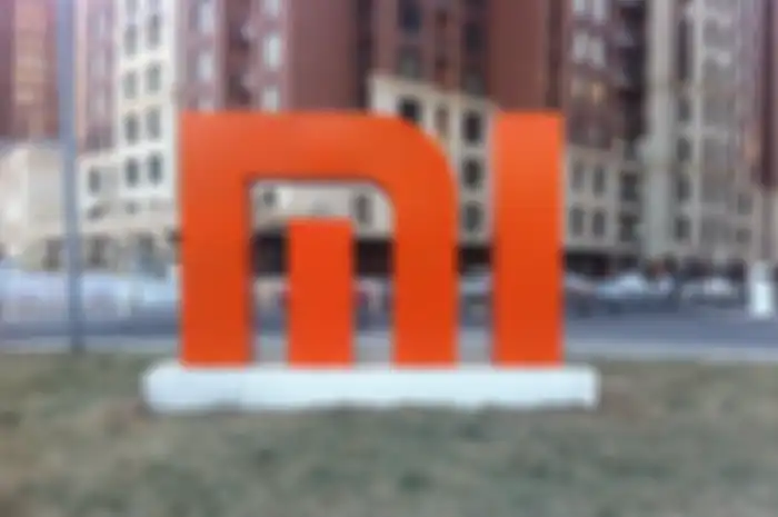 Ilustrasi logo Xiaomi yang terpampang di kantor Beijing, China