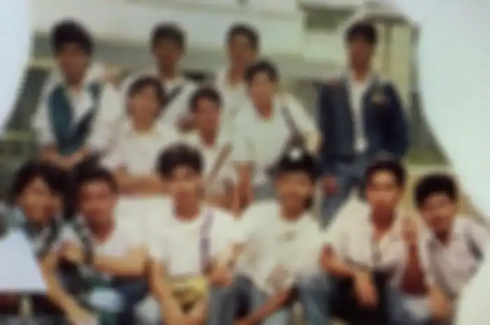 Foto Ari Lasso dan Ahmad Dhani saat masih SMA.