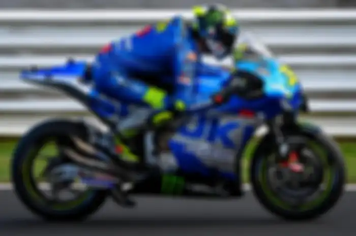 Juara dunia MotoGP 2020, Joan Mir terkesima dengan motor baru Suzuki GSX-RR untuk musim MotoGP 2022.