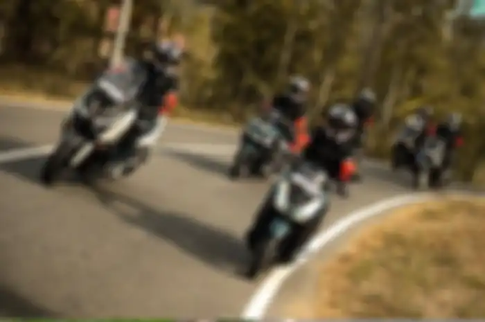Ilustrasi turing. Akhir tahun 2022 bikers ingin turing, simak beberapa destinasi di Jawa Barat yang bisa jadi pilihan.