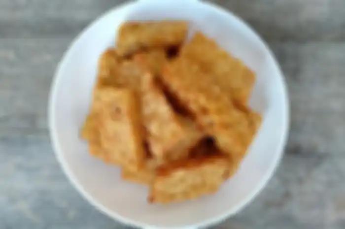 Ilustrasi tempe goreng.