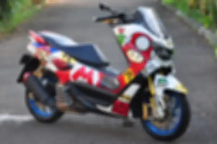 Yamaha NMAX pakai pelek Honda Vario 150