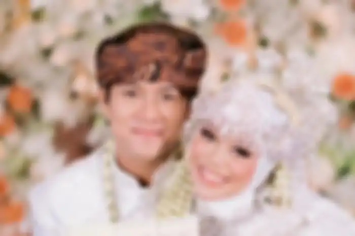 Rizky Billar dan Lesti Kejora setelah melakukan akad nikah secara negara 
