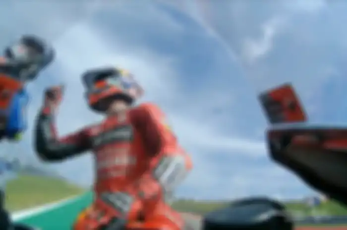 Makin panas, begini reaksi juara dunia 2020, Joan Mir usai hampir baku hantam dengan Jack Miller di MotoGP Amerika 2021.