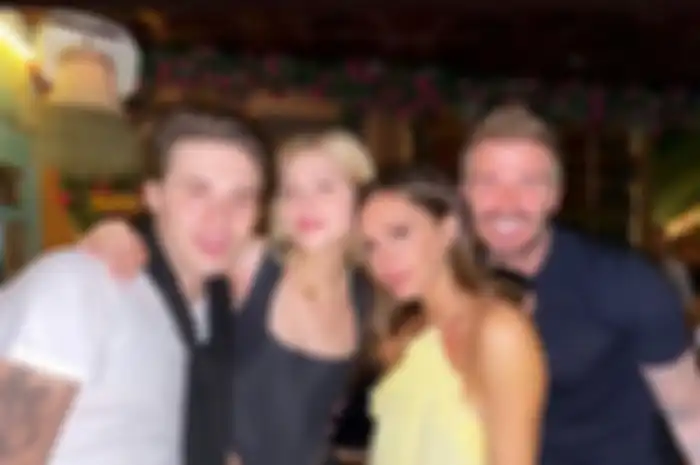 Nicola Peltz bareng keluarga Beckham
